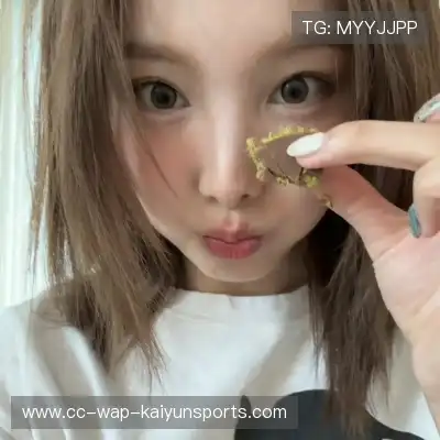 姬镇裙